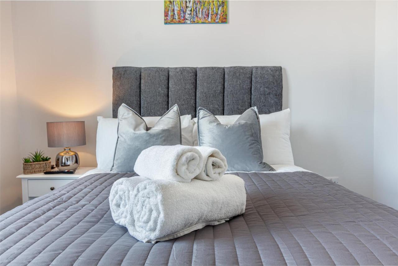 Host & Stay - The Bull Inn, 3 Double Rooms Fernhill Heath 외부 사진